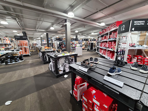 Shoe Store «DSW Designer Shoe Warehouse», reviews and photos, 2500 Central Park Ave, Yonkers, NY 10710, USA