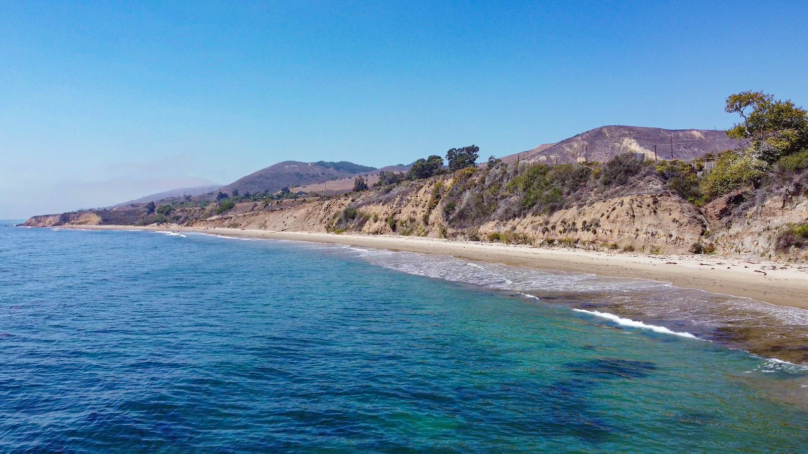 Φωτογραφία του El Capitan Beach με τυρκουάζ νερό επιφάνεια