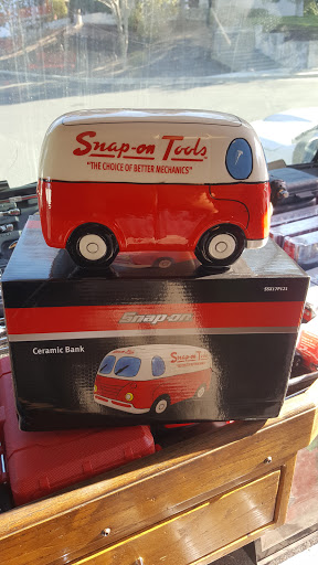 Auto Body Shop «Beverly Hills Auto Body Group», reviews and photos, 200 La Cienega Blvd, Beverly Hills, CA 90211, USA