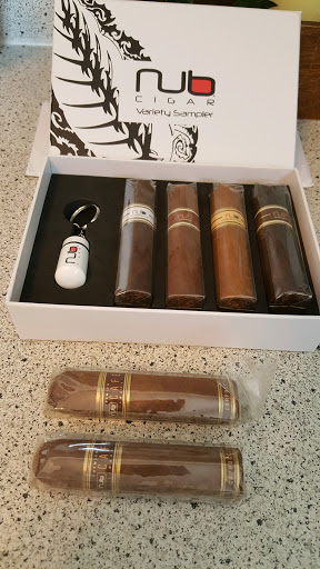 Wine Store «Royal Park Fine Wine», reviews and photos, 17608 Pearl Rd, Cleveland, OH 44136, USA