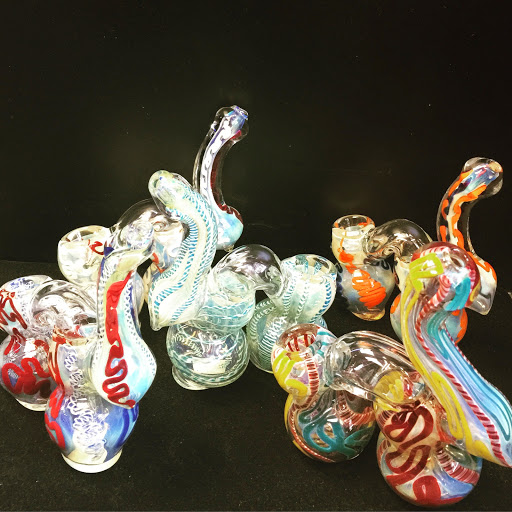 Tobacco Shop «Urban Chaos Smoke Shop», reviews and photos, 16 Division St, Somerville, NJ 08876, USA