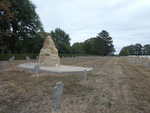 Cimetière militaire Duits Militaire begraafplaats 14/18 Vouziers