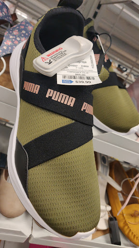 Clothing Store «Ross Dress for Less», reviews and photos, 3203 N State Rd 7, Lauderdale Lakes, FL 33319, USA