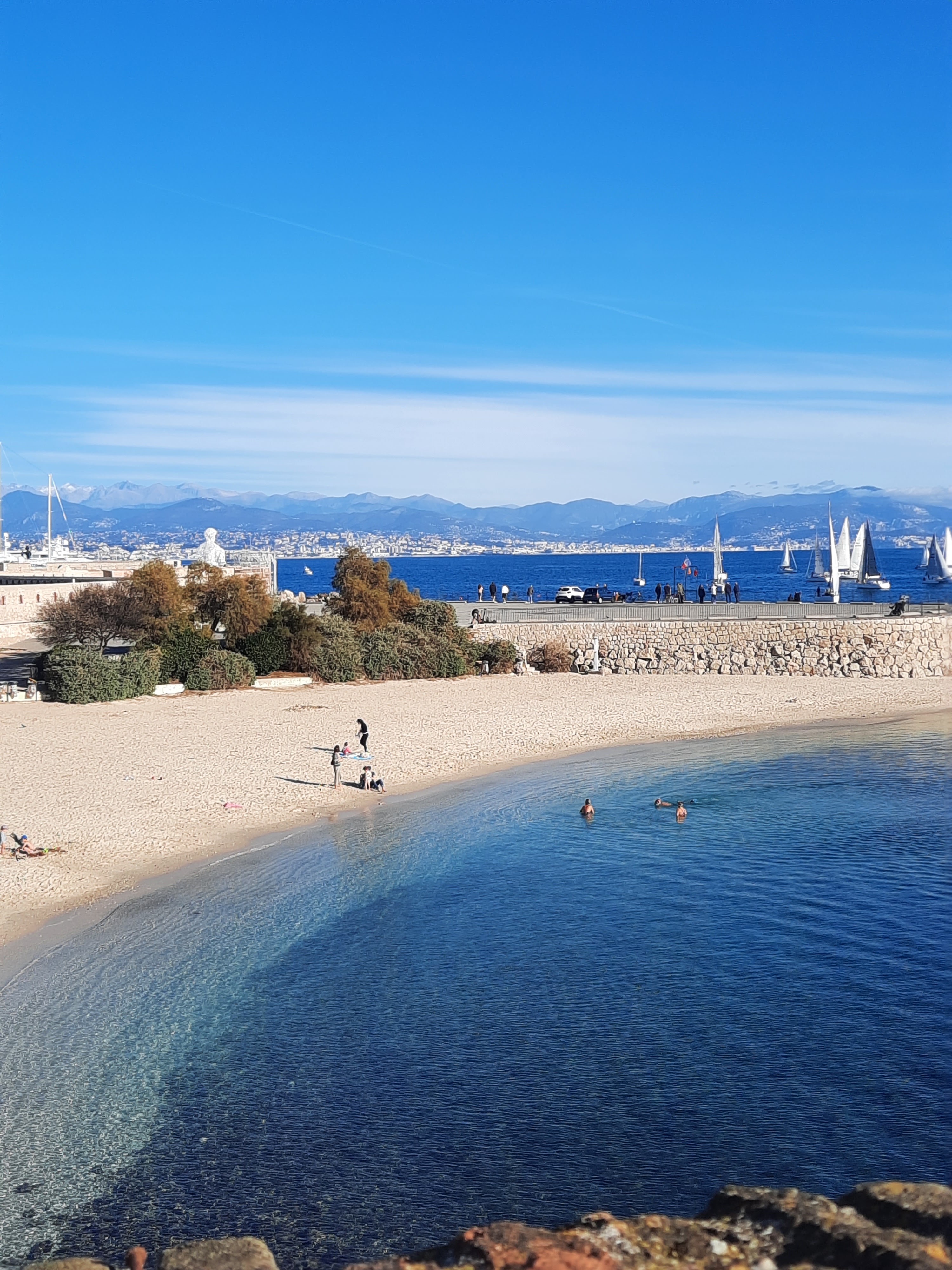 Photo n° 7 de l'avis de Elle.a fait le 19/11/2023 à 17:04