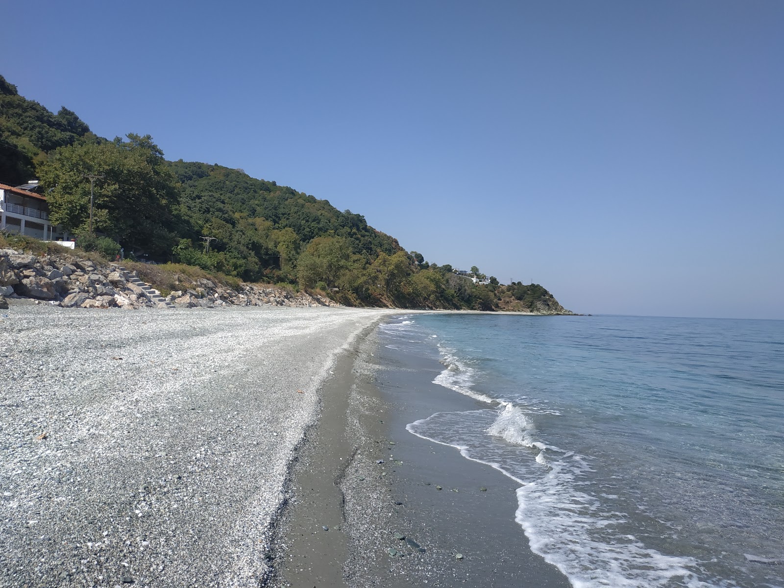 Foto de Paliouria beach con bahía mediana