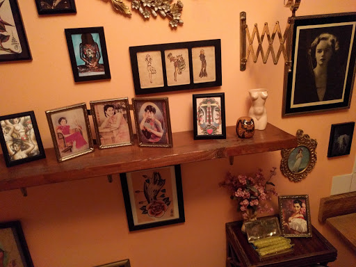 Tattoo Shop «Icon Tattoo Studio», reviews and photos, 813 N Russell St, Portland, OR 97227, USA