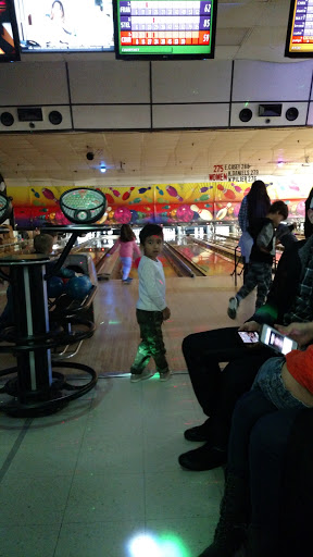 Bowling Alley «Homefield Bowl», reviews and photos, 938 Saw Mill River Rd, Yonkers, NY 10710, USA