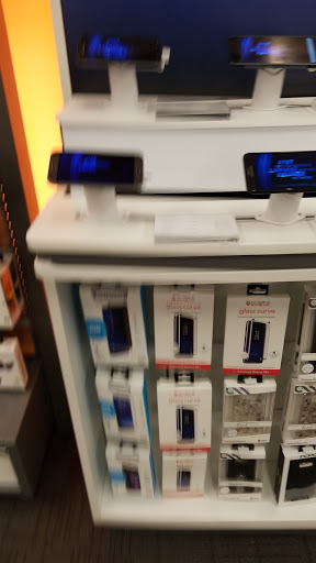 Cell Phone Store «AT&T», reviews and photos, 7525 166th Ave NE D120, Redmond, WA 98052, USA