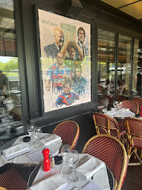 Atmosphère du Restaurant français Le Cardinal à Paris - n°7