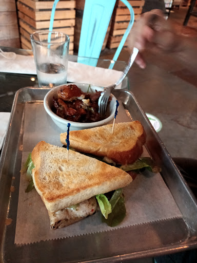 Butcher Shop «Revival Market», reviews and photos, 550 Heights Blvd, Houston, TX 77007, USA