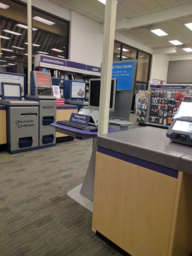 Shopping Mall «Tuskatella Shopping Center», reviews and photos, 1344 N Tustin St, Orange, CA 92867, USA