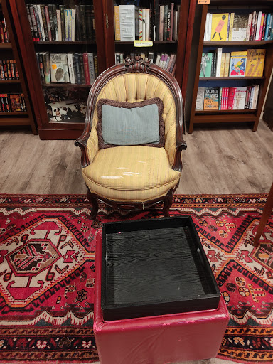 Book Store «Garden District Book Shop», reviews and photos, 2727 Prytania St, New Orleans, LA 70130, USA