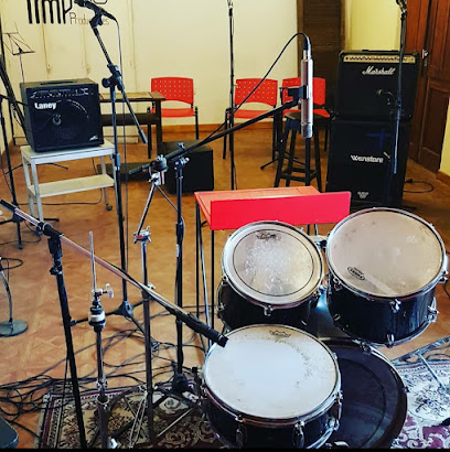 Sala de ensayo y estudio de grabación 'El Tímpano'