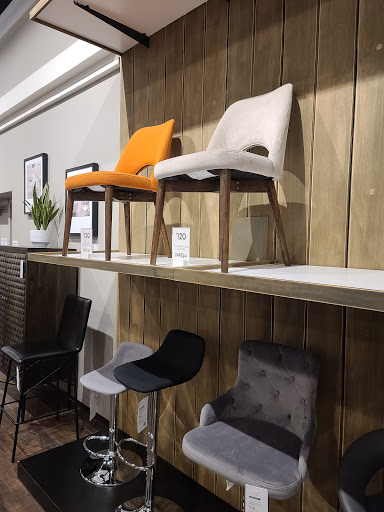 Furniture Store «Living Spaces - Glendale, AZ», reviews and photos, 6767 W Bell Rd, Glendale, AZ 85308, USA