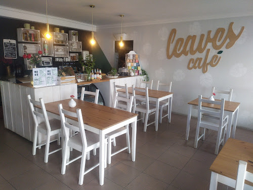 Leaves Café em Setúbal
