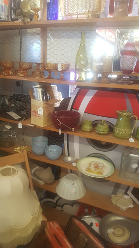 Flea Market «Treasure City Market LLC», reviews and photos, 121 S Washington St, DeRidder, LA 70634, USA