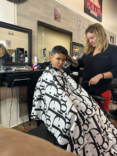 Barber Shop «Legit Cuts Barber Shop», reviews and photos, 206 N 2nd St, Fort Pierce, FL 34950, USA