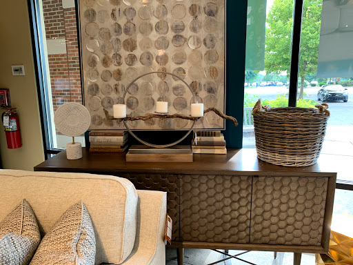 Furniture Store «La-Z-Boy Furniture Galleries», reviews and photos, 3010 Mallory Ln, Franklin, TN 37067, USA