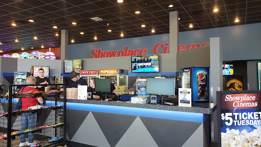 Movie Theater «Showplace Cinemas North», reviews and photos, 4200 N 3rd Ave, Evansville, IN 47710, USA