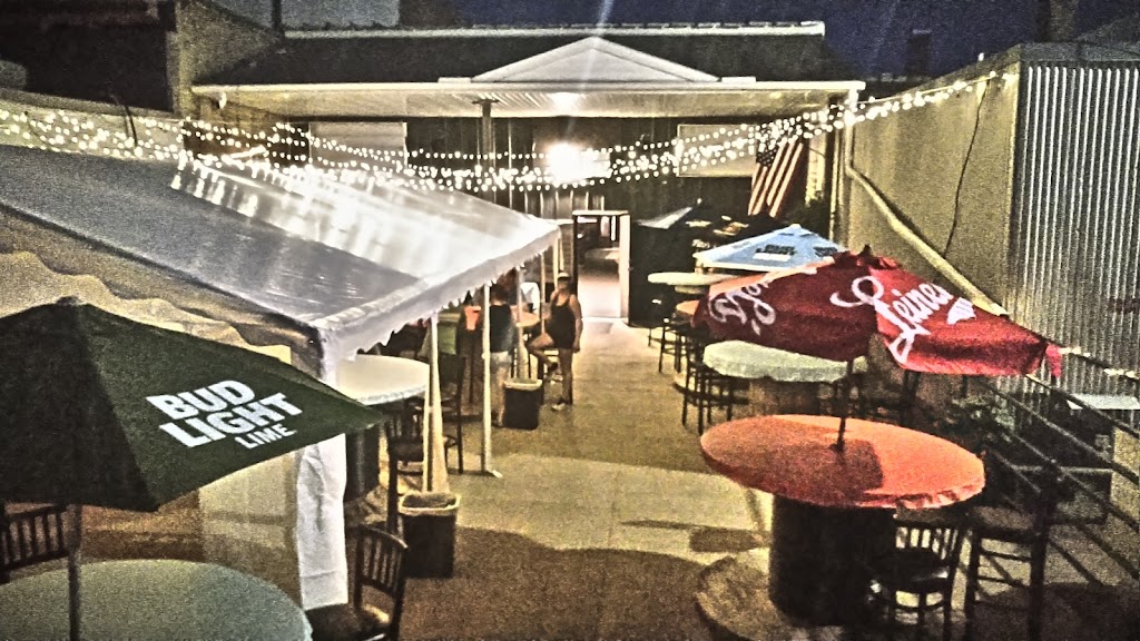 Crazy J's Bar & Grill 56378