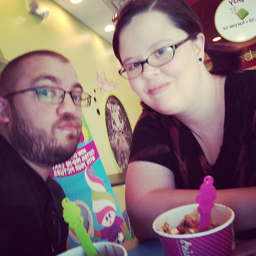 Ice Cream Shop «Menchies Glynn Isles Market», reviews and photos, 712 Glynn Isle, Brunswick, GA 31525, USA