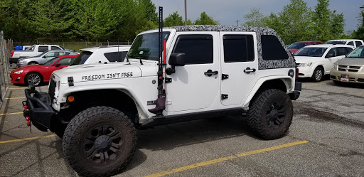 Car Dealer «Thompson Chrysler Dodge Jeep Ram of Harford County», reviews and photos, 1102 Bus Center Way, Edgewood, MD 21040, USA