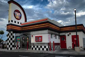 Lennys Burger image