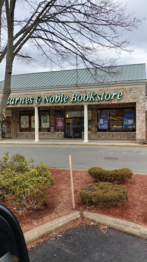 Book Store «Barnes & Noble», reviews and photos, 392 State Road Route 6, North Dartmouth, MA 02747, USA