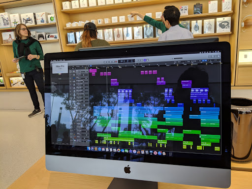 Computer Store «Apple Irvine Spectrum Center», reviews and photos, 763 Spectrum Center Dr, Irvine, CA 92618, USA