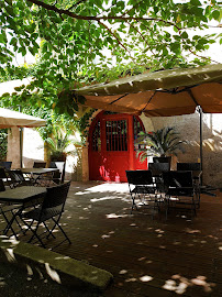 Atmosphère du Restaurant français L'Amphitryon à Pézenas - n°11