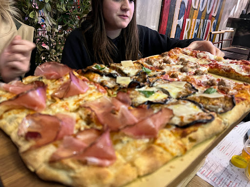 Quadro Pizza & Beer in Montecchio, Provincia di Pesaro e Urbino