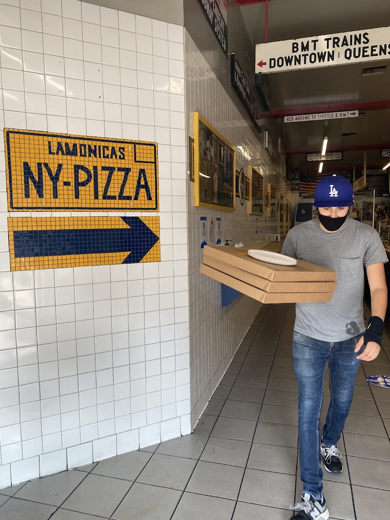 Lamonica's NY Pizza 90024