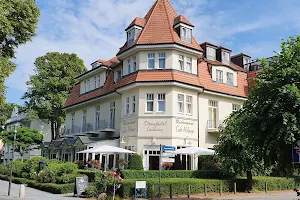 Strandhotel Sonnenburg image