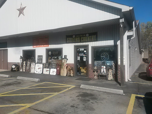 Discount Store «Somerset Discount Store», reviews and photos, 319 E Main St, Somerset, PA 15501, USA