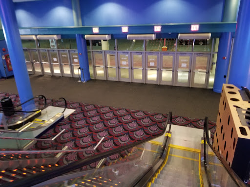 Movie Theater «College Point Multiplex Cinemas», reviews and photos, 2855 Ulmer St, Flushing, NY 11354, USA