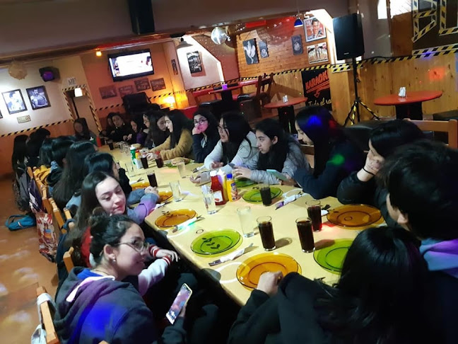 Opiniones de Club Bunker Ancud en Ancud - Restaurante