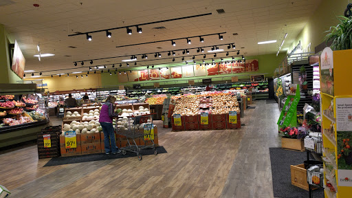 Grocery Store «Hannaford Supermarket», reviews and photos, 19 Clifton Country Rd Suite 16, Clifton Park, NY 12065, USA
