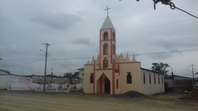 Opiniones de Iglesia Católica San Vicente en Santa Lucía - Iglesia