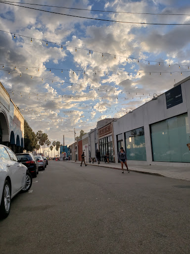 Liquor Store «Trading Post Liquor Store», reviews and photos, 1313 Main St, Venice, CA 90291, USA