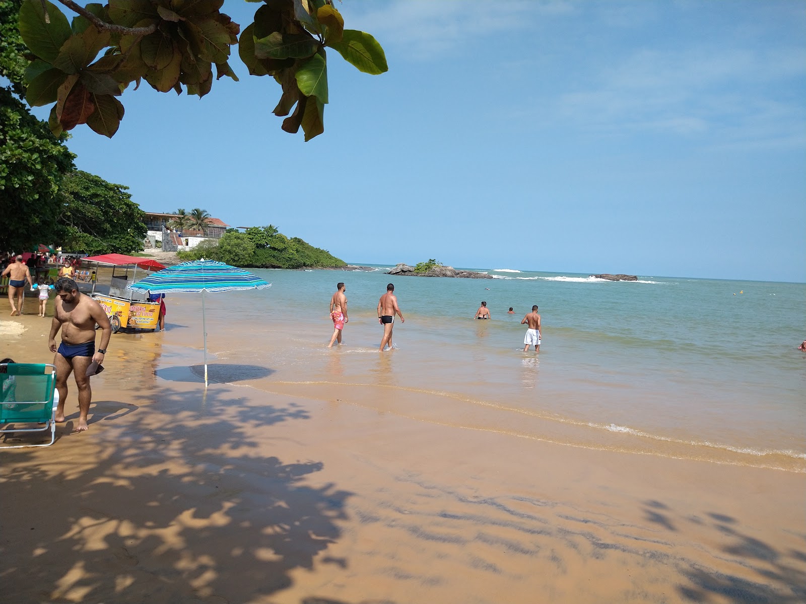 Photo de Plage de Peracanga - endroit populaire parmi les connaisseurs de la détente