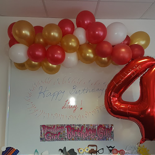 Reviews of Fly High Balloons in Bathgate - Florist