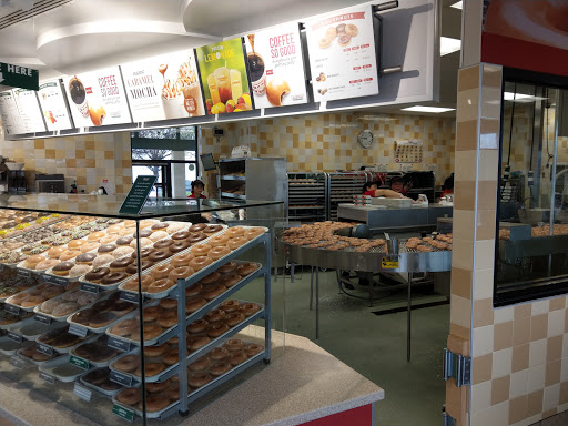 Bakery «Krispy Kreme Doughnuts», reviews and photos, 2146 Leghorn St, Mountain View, CA 94043, USA