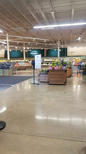 Grocery Store «Meijer», reviews and photos, 7701 Green Bay Rd, Kenosha, WI 53142, USA