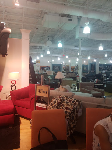 Furniture Store «American Signature Furniture», reviews and photos, 150 S State Rd 434 #1080, Altamonte Springs, FL 32714, USA