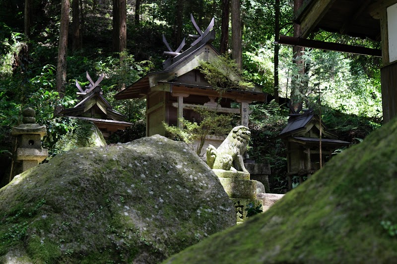 石上神社