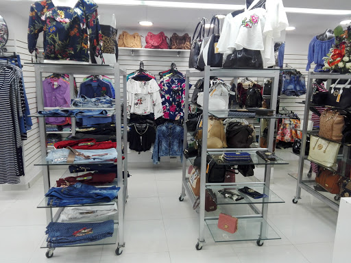 Tiendas ropa gotica La Paz