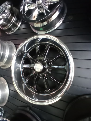 Tire Shop «The Tire Store Auto Care», reviews and photos, 1458 S Broadway St, Wichita, KS 67211, USA