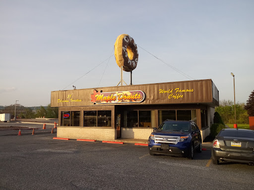 Donut Shop «Maple Donuts», reviews and photos, 50 Robinhood Dr, Goldsboro, PA 17319, USA