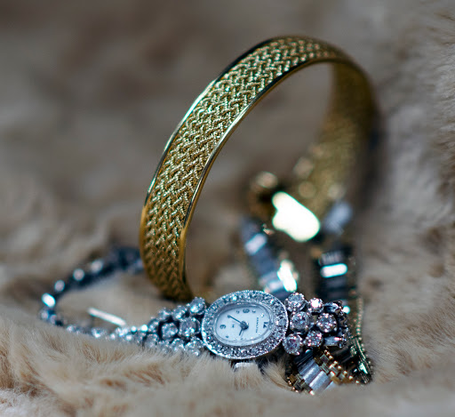 Pawn Shop «AAA Loan & Gun Shop Inc», reviews and photos, 12831 Pacific Hwy SW, Lakewood, WA 98499, USA