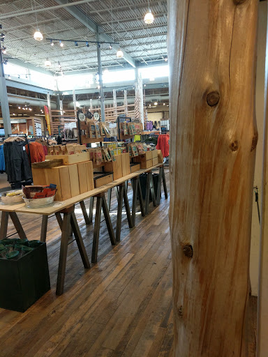 Clothing Store «L.L. Bean», reviews and photos, 280 School St, Mansfield, MA 02048, USA